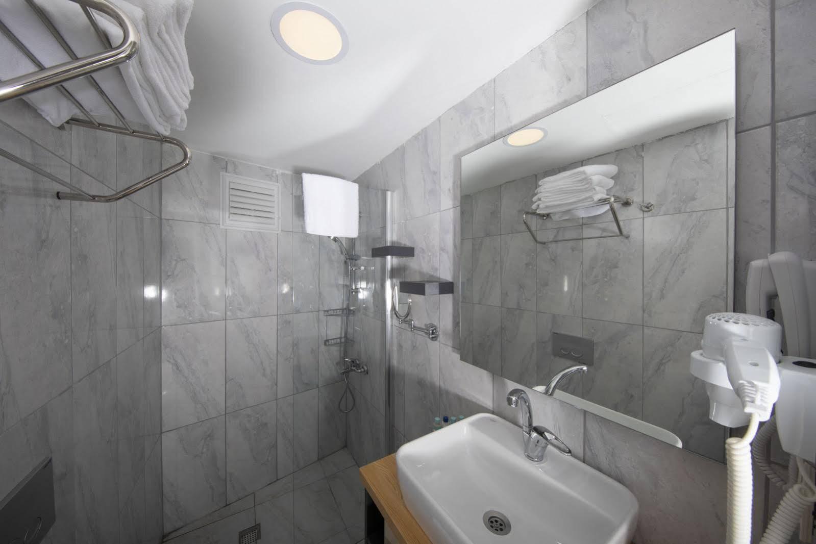 Attalos Smart Lara Star Antalya Buitenkant foto