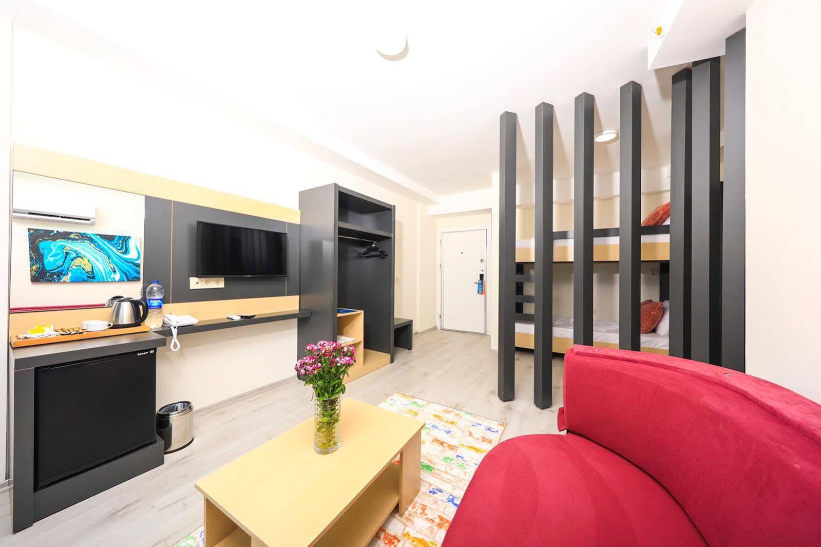 Attalos Smart Lara Star Antalya Buitenkant foto