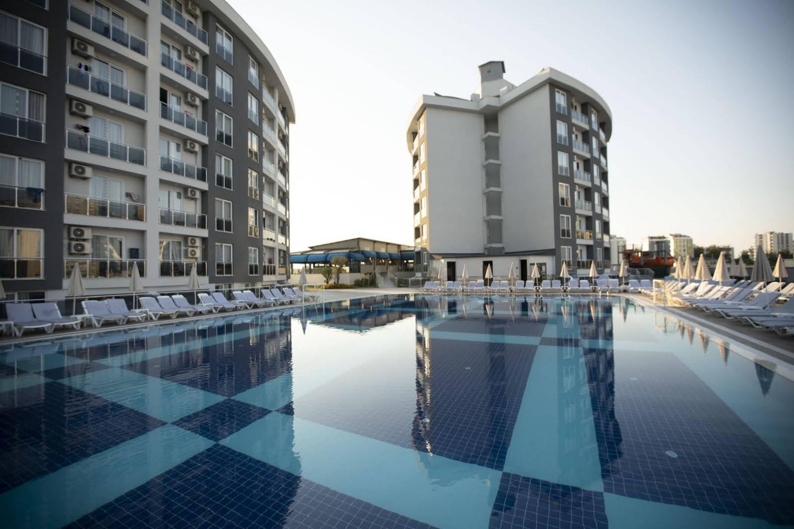 Attalos Smart Lara Star Antalya Buitenkant foto